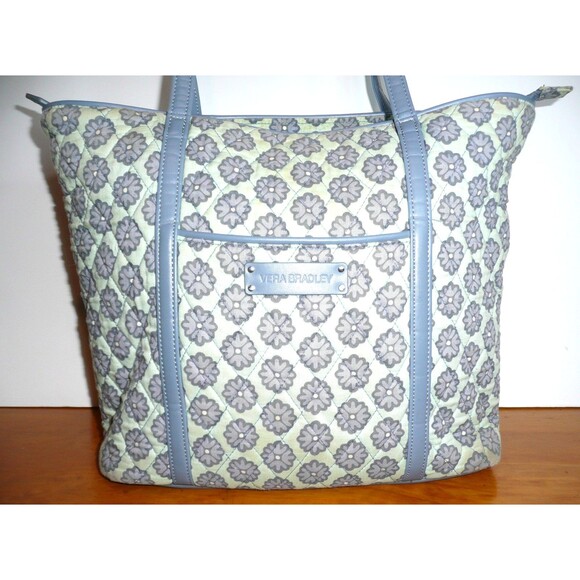 Vera Bradley Women's Nomadic Floral Zipper Shopper Inner Pocket Tote Bag Blue - Picture 2 of 7